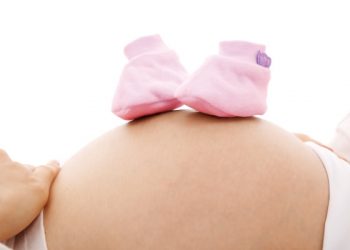 Primer curso gratuito de calceta en Vigo