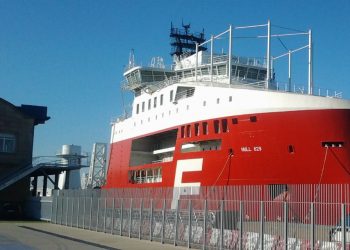 Un coloso noruego visita Vigo