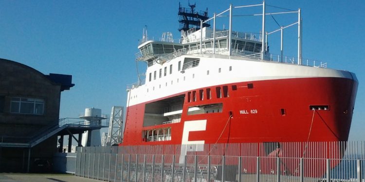 Un coloso noruego visita Vigo