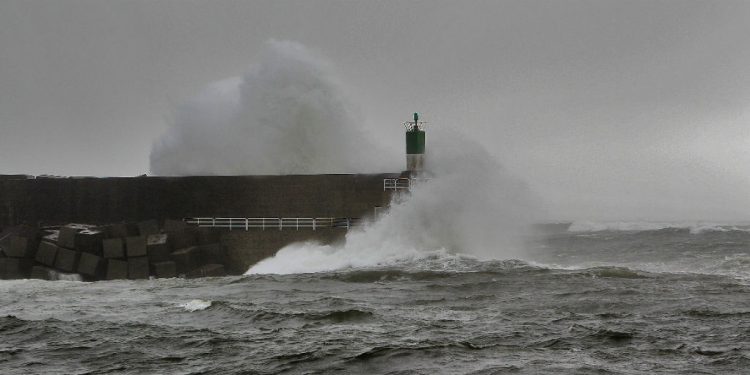 Aviso, todos a cubierto