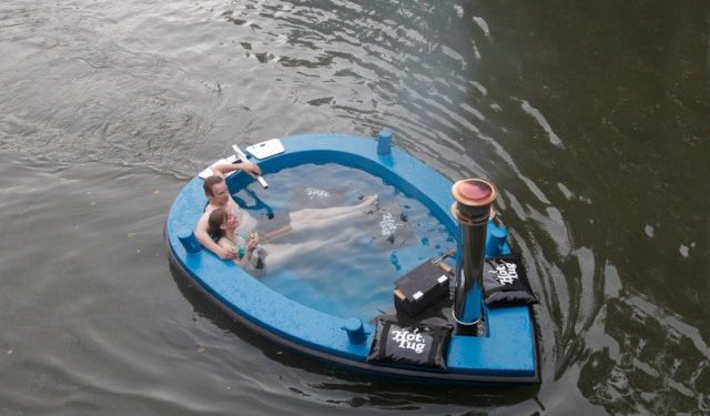Hot Tug, la bañera flotante para los canales