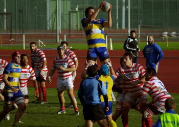 El Blusens no culmina la remontada en Ferrol (12-13)