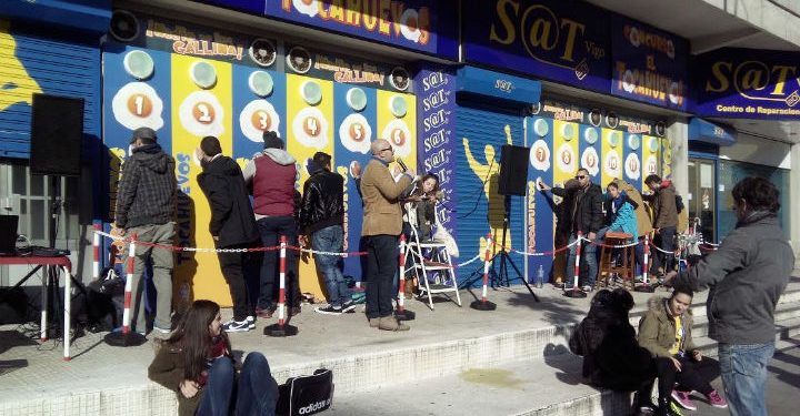 Más de 24 horas  «tocando huevos» por un iPhone