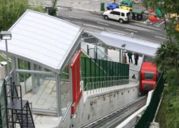 El Concello proyecta otras quince escaleras mecánicas y ascensores