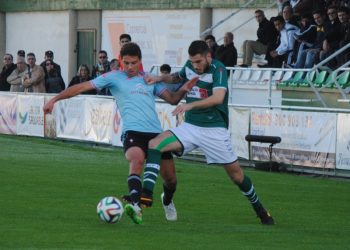 Omar lideró la revolución celeste en el derbi (0-2)