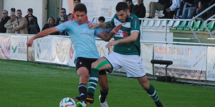 Omar lideró la revolución celeste en el derbi (0-2)