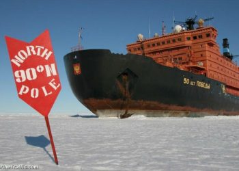 Viaje al centro Ártico en el “50 Let Pobedy”