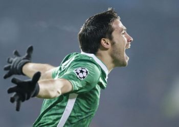 Abalo: «Ojalá pueda volver a España y disfrutar del fútbol de Primera»