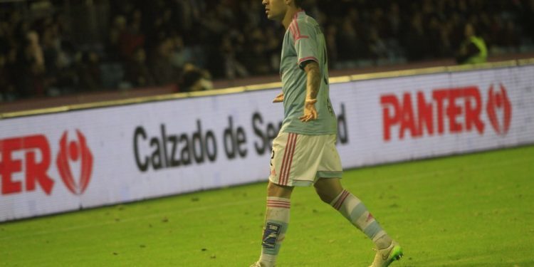 Hugo Mallo sufre una lesión de ligamentos
