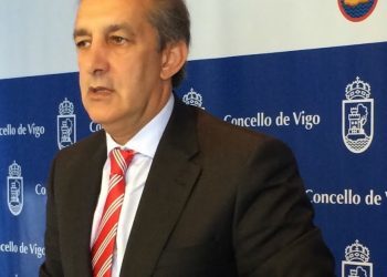 Figueroa: «Exijo al alcalde que rectifique; Ana Pastor es la ministra que más ha invertido en Vigo”