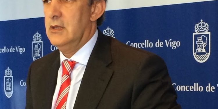 Figueroa: «Exijo al alcalde que rectifique; Ana Pastor es la ministra que más ha invertido en Vigo”