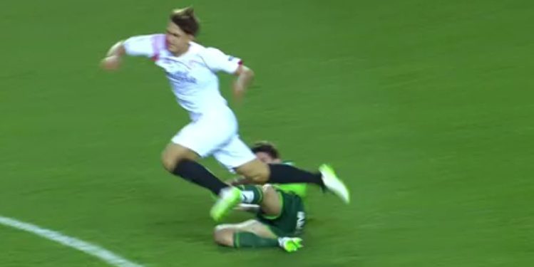 2015 empieza con el mismo guión