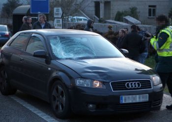 Una mujer muere arrollada por un turismo en Tomiño