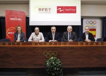 Una empresa viguesa vestirá al equipo de Copa Davis