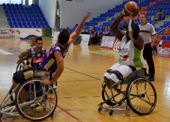 El Amfiv quiere estrenarse en la Fase por el Título