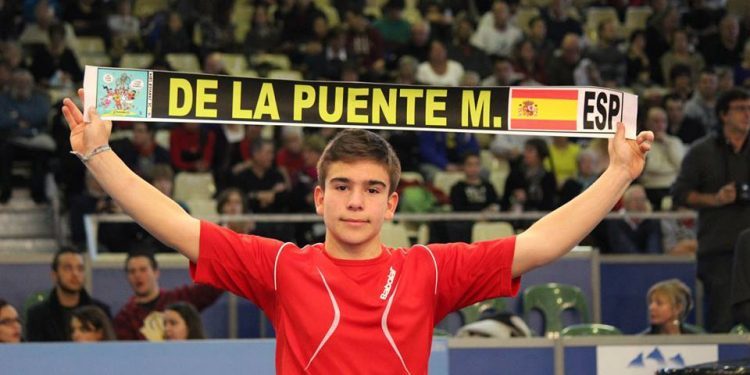 Martín de la Puente inicia el Mundial Les Petits As con dos victorias