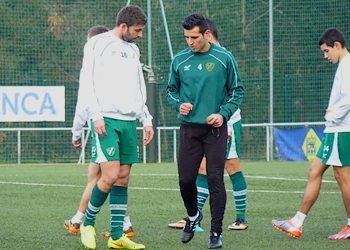 El colista pone a prueba la puntería del deprimido Coruxo
