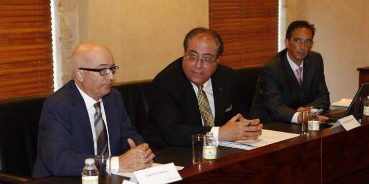 Afundación nombrará en febrero al nuevo director de la Escuela de Negocios