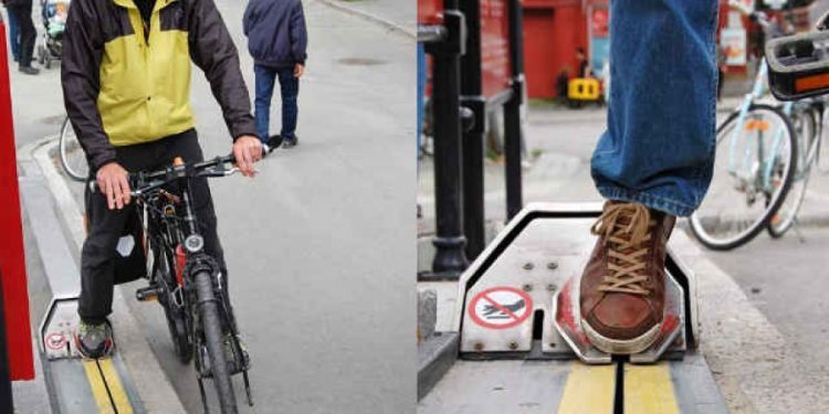 El Concello estudiará instalar en Vigo el invento nórdico para elevar bicis