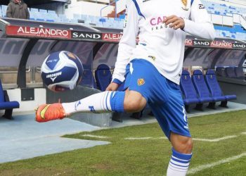 El héroe de la última salvación del Celta ya luce los colores del Zaragoza