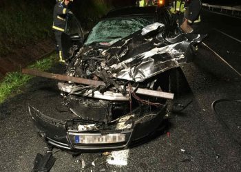 Tráfico pide prudencia al volante por las adversas condiciones meteorológicas en toda la comarca