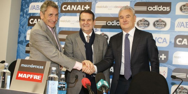 Carlos Mouriño: «Es un buen momento para jugar el derbi»