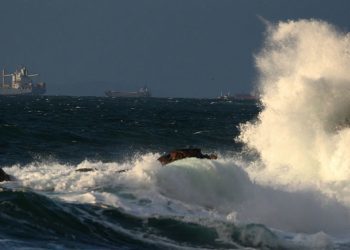 Alerta en la costa, refugio en Cíes