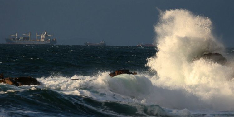 Alerta en la costa, refugio en Cíes