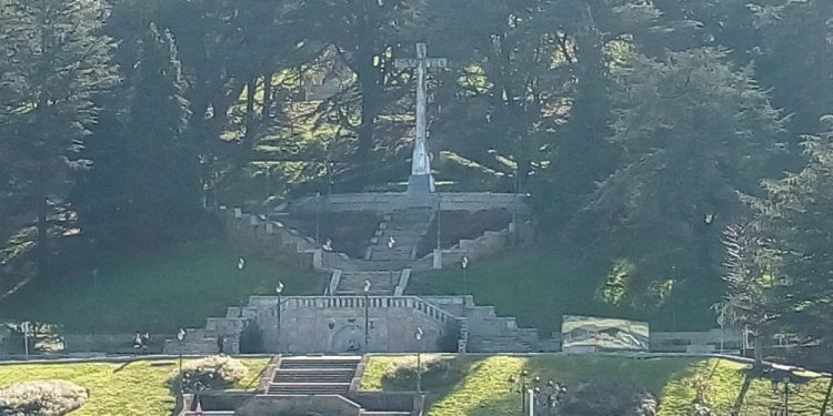 La Cruz de O Castro no será derribada
