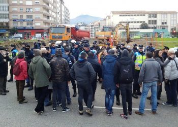 El juez llama a otras dos personas a declarar como imputadas por los incidentes ocurridos en la rotonda de Coia