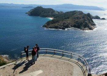 As Illas Cíes terán conexión marítima todo o ano