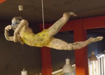 Bronce y madera, escultura gallega contemporánea