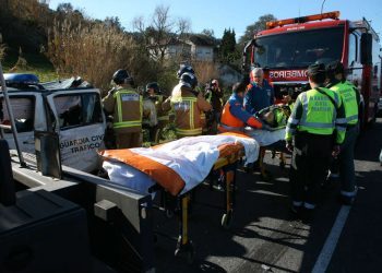 El guardia civil herido grave al ser arrollado por un camión sale de la UCI