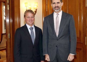 El Rey recibió al navegante y regatista oceánico Alex Pella en el Palacio de la Zarzuela