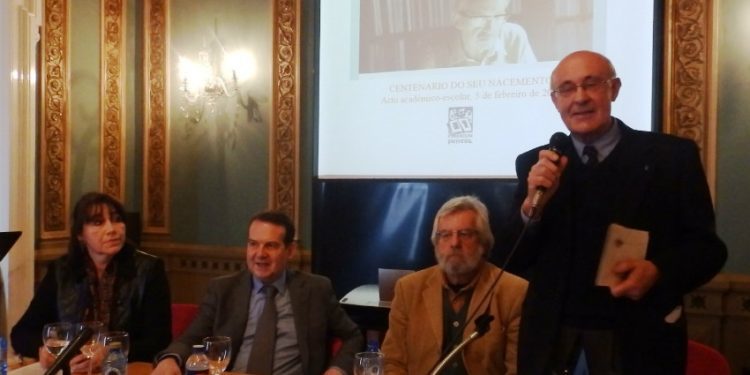 Música para celebrar el centenario del cronista