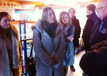 Elena Muñoz propone “un mayor esfuerzo de coordinación” desde el Concello con las entidades sociales