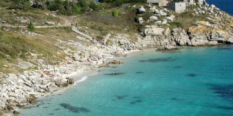 Tres días de música para encumbrar las Islas Cíes