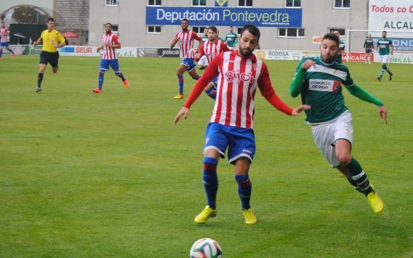 El Coruxo corta su mala racha con un convincente triunfo en O Vao (2-0)