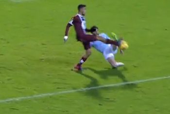 Teixeira Vitienes: un sainete en cinco minutos