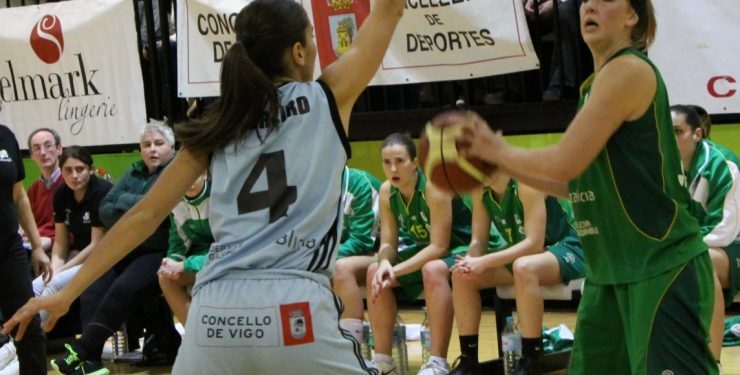 El Celta Selmark tiene un mal día en ataque y se despide de la fase de ascenso (52-44)