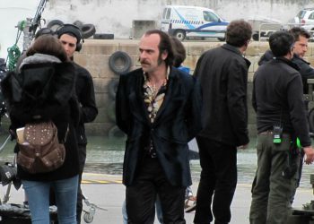 Luis Tosar y Mario Casas, rodaje fugaz en Vigo y comida sin albariño ni marisco