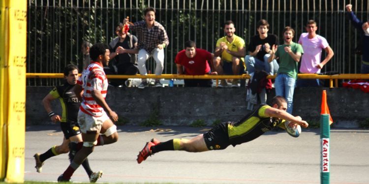 El Blusens pierde en Getxo y cae a la penúltima plaza