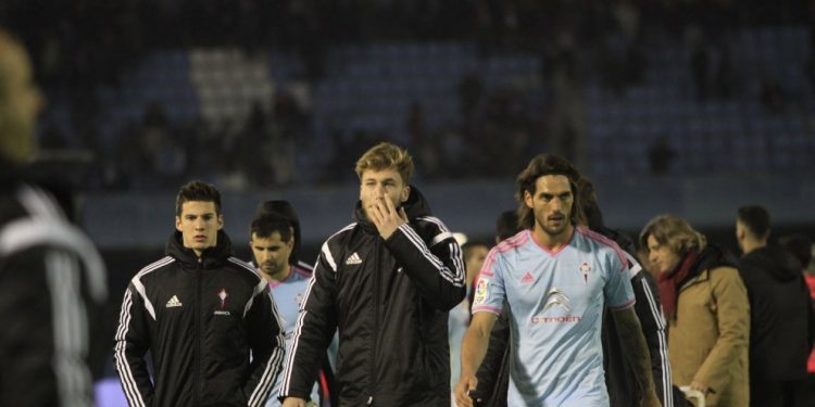 Larrivey: «Nos quedamos en una zona intermedia, pero aún queda mucha Liga»