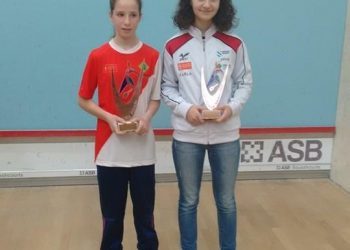 Icía Riveiro, del Vigo Squash, revalida su título de campeona de España