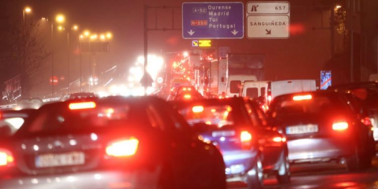 Varios accidentes y colisiones provocan el caos en la autovía de O Porriño durante horas