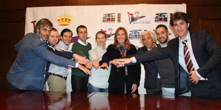 La renacida sección de triatlón del Náutico se estrena en la Vig-Bay