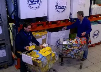 El Banco de Alimentos pide ayuda: falta leche, aceite, cacao…