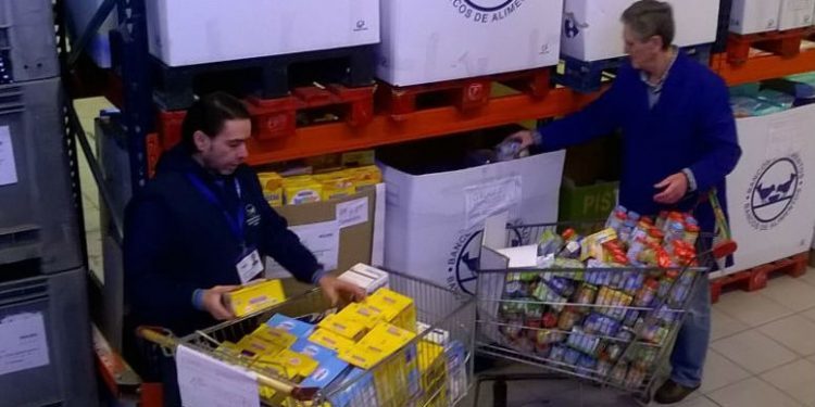El Banco de Alimentos pide ayuda: falta leche, aceite, cacao…