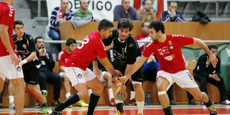El Octavio se enfrenta al Bidasoa y a la gripe