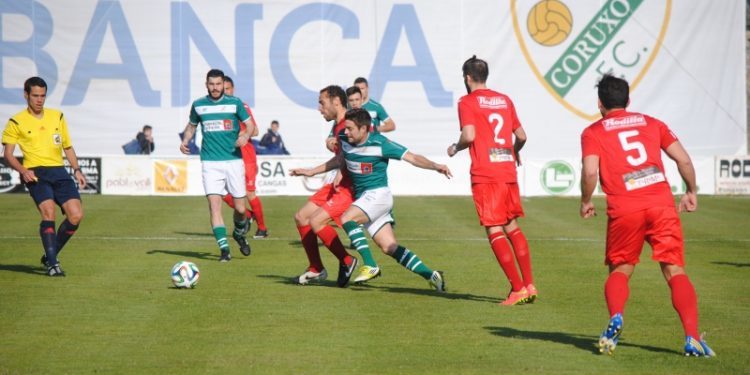 La mala suerte se ceba con el Coruxo (1-1)